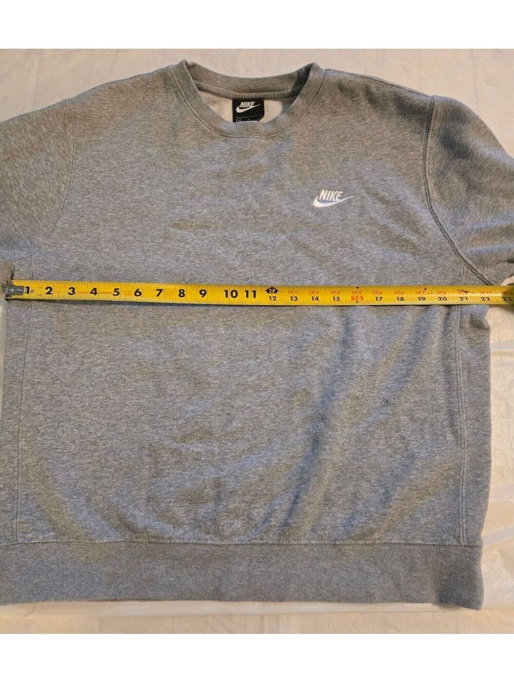 Nike Sportswear Club Fleece Crewneck Sweatshirt Gray Heather‎ Womens M Oversized - Picture 3 of 5